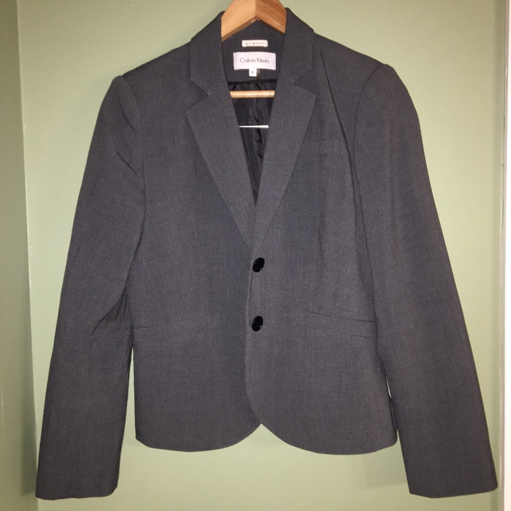 Women’s Gray Pant Suit